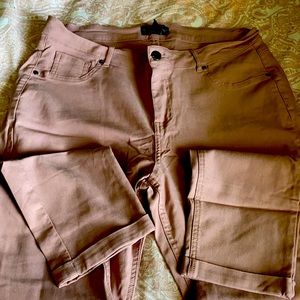 ‼️‼️SOLD‼️‼️ Women’s jeans size 2XL - Mauve Color